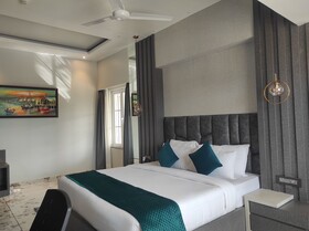 HM Resort