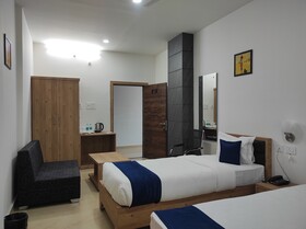 Hotel A G Palace