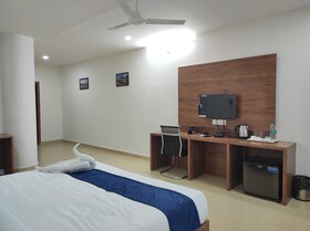 Hotel A G Palace