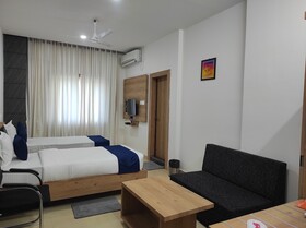 Hotel A G Palace