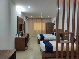 Hotel A G Palace
