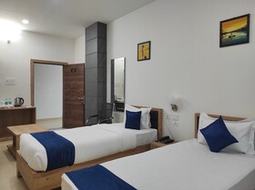 Hotel A G Palace