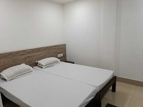 Kusum Hotel