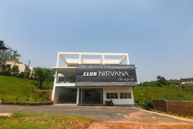 Club Nirvana by OYO Rooms