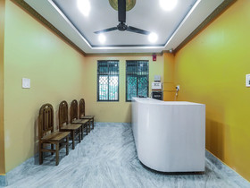 Danni's By OYO Rooms