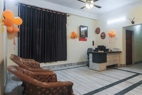 Elegant Guest House By OYO Rooms