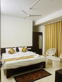 Erica Residency