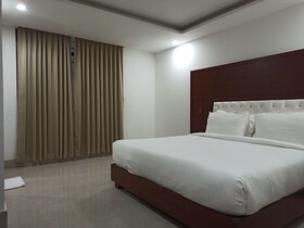 Hotel Automn Crocus
