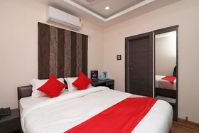 Hotel Barney Grand By OYO Rooms