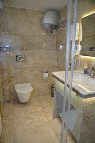 Hotel Essence Grandeur