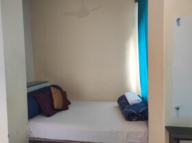 Hotel Om Regency