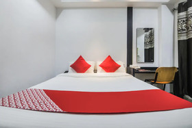 Hotel Rashmi By OYO Rooms