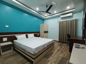 River King City Palace