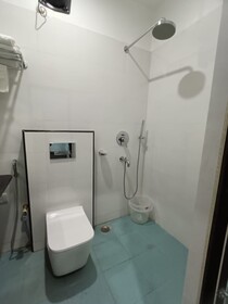 River King City Palace