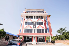 Royal Palace by OYO Rooms