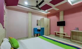 Treebo Trend Bora's Inn