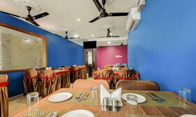 Treebo Trend Bora's Inn