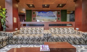 Treebo Trip Om Regency