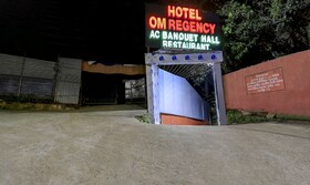 Treebo Trip Om Regency