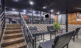 Treebo Trip Om Regency