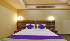 Treebo Tryst Hotel Apollo Grand