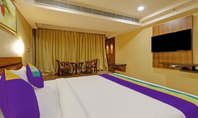 Treebo Tryst Hotel Apollo Grand