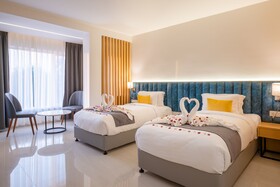 Hotel Clubway Grand