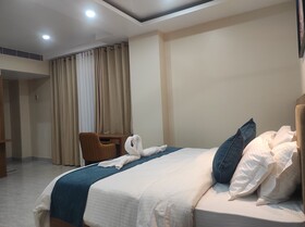 Hotel Kingdom Palace