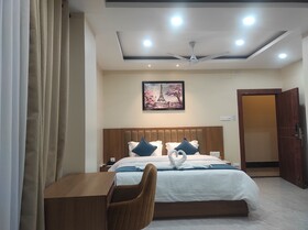 Hotel Kingdom Palace