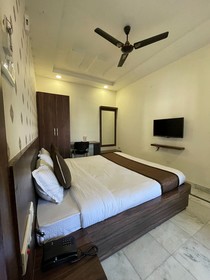 Hotel Royal Embassy