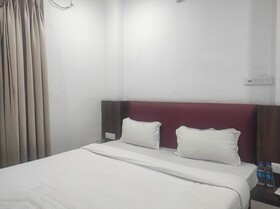 Hotel SG Hub Tower