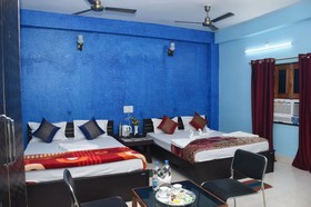 Anand Lok Vatika Rajgir by Goroomgo