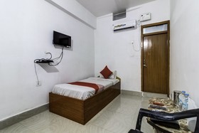 Kalyan Residency by OYO