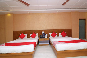 OYO 16395 Hotel G K Palace