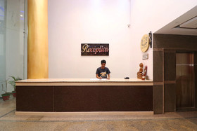 OYO 16395 Hotel G K Palace