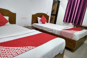 OYO 22721 Hotel Maya Buddha