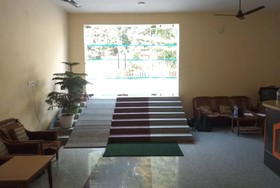 Sharda Guest House Bodhgaya by Goroomgo