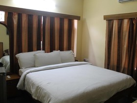 Hotel Tathagat International