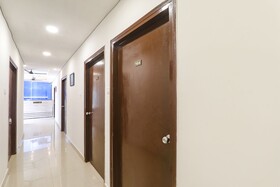 Fabexpress Elite Inn