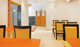 FabHotel Holiday Grand