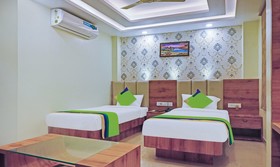 FabHotel Holiday Grand