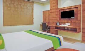 FabHotel Holiday Grand
