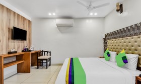 Treebo Trend Palash Hotel & Banquets