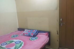 Goroomgo Roxy DX Gaya