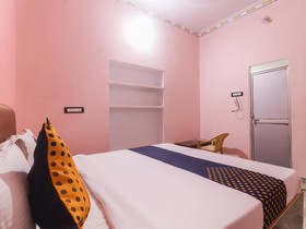 Kumar Kripa Lodging by OYO Rooms