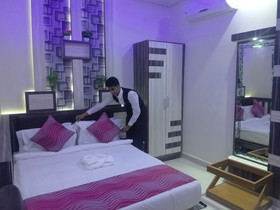 Hotel Embassy International by OYO Rooms