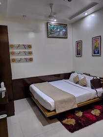 Hotel JK Residency