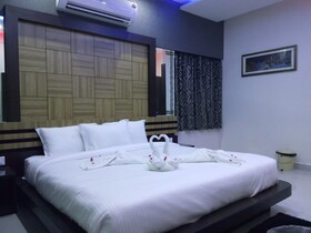 Hotel JK Residency