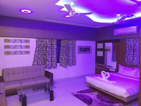 Hotel JK Residency