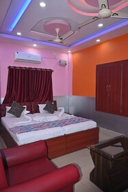 Hotel Pratima And Banquet Hall